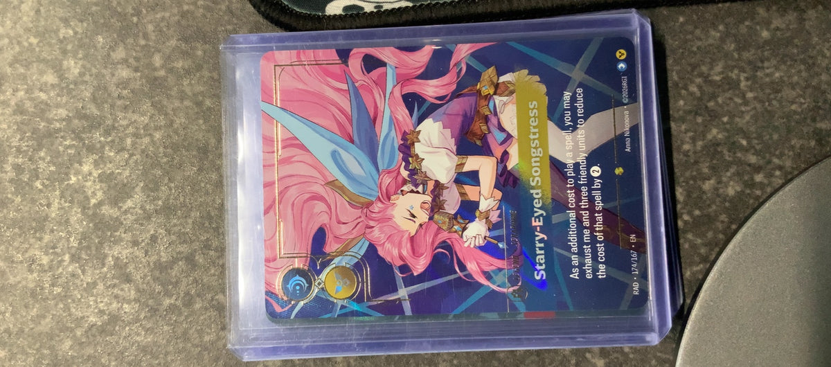 Seraphine, Starry-Eyed Songstress (Overnumbered) | Near Mint / English / Foil