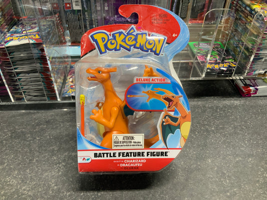 Charizard Battle Feature Figure - Deluxe Action