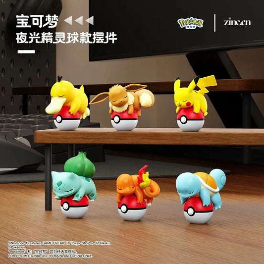 Pokémon Glow-in-the-Dark Poke Ball Display Figure